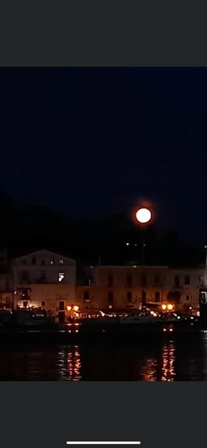Apartment Riva Destra Ischia