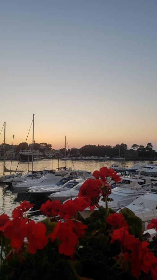 Riva Destra Ischia